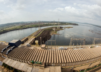 Roraima, fora da rede elétrica nacional, foi único estado que não sofreu apagão