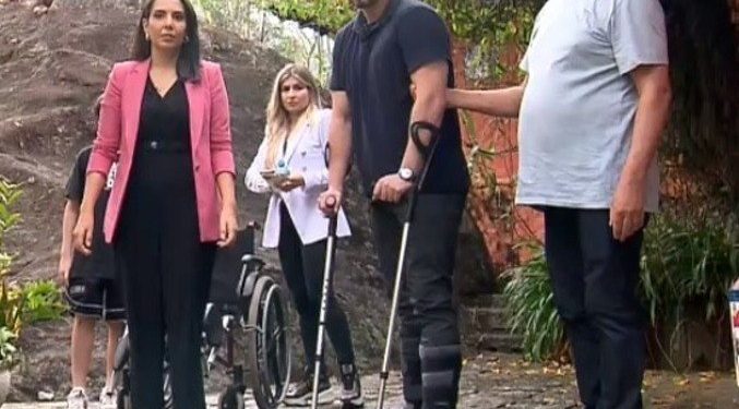 Ator Sidney Sampaio diz que teve crise de pânico quando se jogou por janela de hotel
