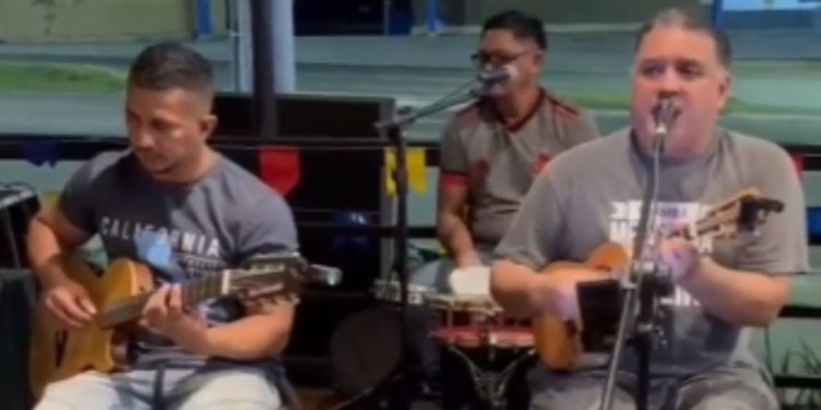 Casa de Praia recebe atrações musicais do samba ao pagode neste fim de semana