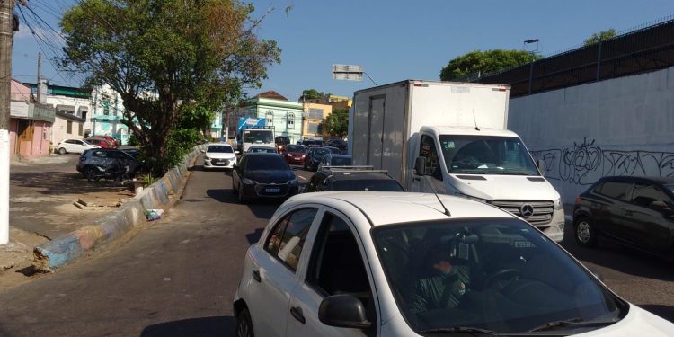 Trânsito sofre alterações para o #SouManaus Passo a Paço
