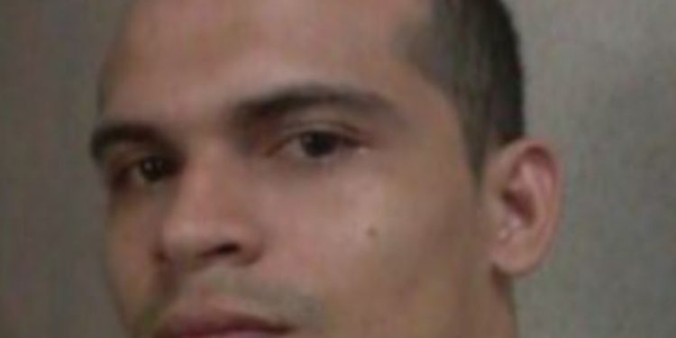 Vítima de motorista de app estuprador revela terror em Manaus: ‘passava a mão e dizia “te acalma”‘