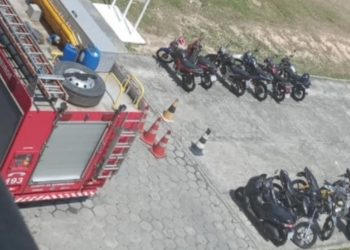 Incêndio atinge primeiro andar da maternidade Ana Braga em Manaus