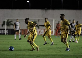 Amazonas perde na Paraíba e precisa vencer o Paysandu para sair da lanterna da Terceirona