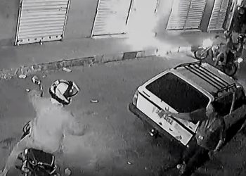 Vídeo: moradores da Compensa estão com medo de sair de casa após onda de assaltos