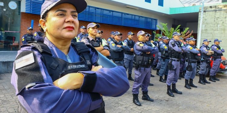 Tenente-coronel é a primeira mulher a comandar o CPM no Amazonas: ‘batalhar e persistir’