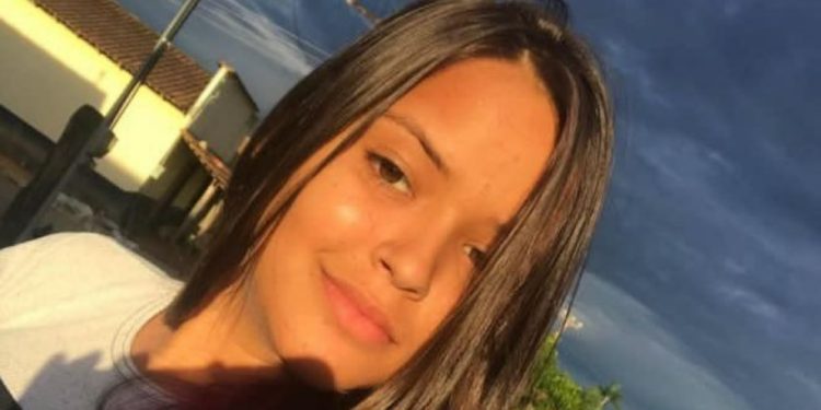 Jovem é abusada e estrangulada dentro de casa no dia do próprio aniversário
