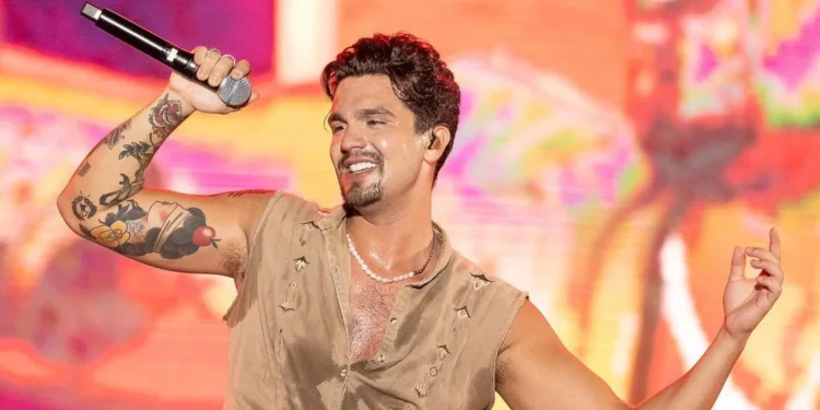 Luan Santana faz show no dia 23 deste mês no projeto Único que conta com Jorge e Mateus e Maiara e Maraisa