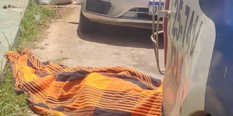 Pintor perde o equilíbrio, cai e morre em Manaus enquanto trabalhava