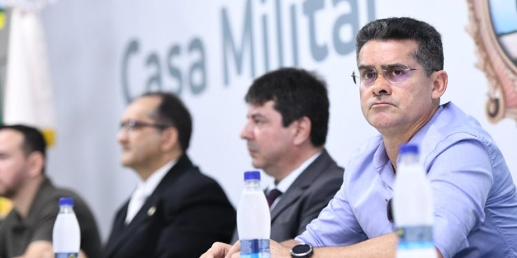 David Almeida vai armar Guarda Municipal com fuzil e metralhadora