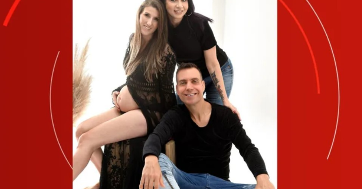 ‘Famílias estão mudando’, celebra trisal que teve união estável reconhecida após 10 anos de relação