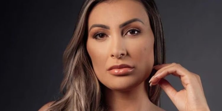 Andressa Urach seleciona cadeirantes para filmar cena adulta