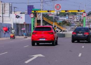 Prefeitura implanta sensor para evitar acidentes na passagem subterrânea na avenida João Valério