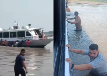 Lancha bate em banco de areia e passageiros precisam descer e empurrar embarcação