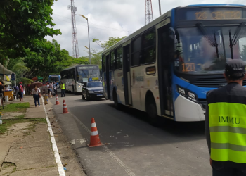 Linhas de ônibus serão reforçadas para o feriado de Finados