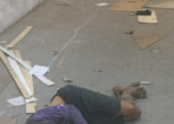 Cadáver é encontrado em fábrica desativada do Educandos