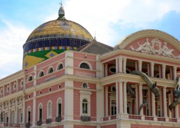Maravilha de.Manaus, Teatro Amazonas tenta ser eleito o mais belo do país
