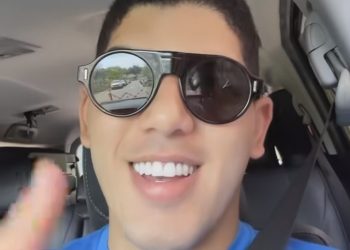 Zé Vaqueiro deixa Manacapuru e segue para show em Parintins