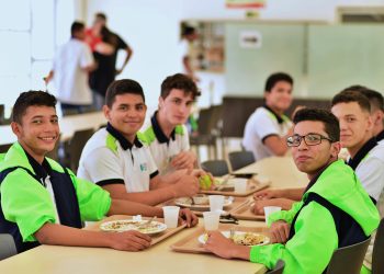 Fundação Matias Machline abre inscrições para novas turmas de Ensino Médio Técnico em 2024