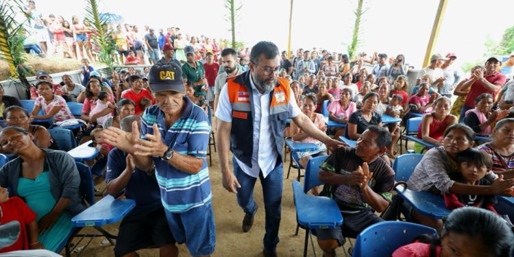 Wilson Lima coordena repasse de ajuda no Alto Solimões e destaca entrega de 860 toneladas de alimentos