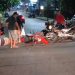 Acidente em cruzamento de Manaus deixa motocicleta destruída; veja