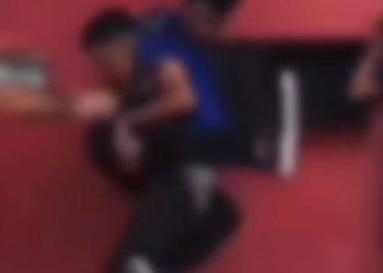 Vídeo: alunos de escola pública em Manaus decidem brigar e acabam feridos