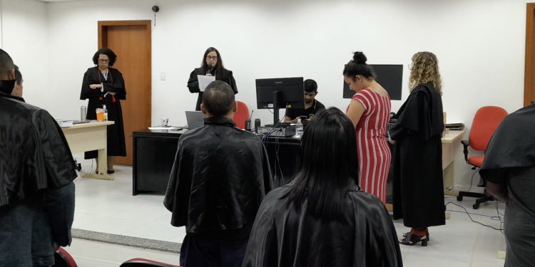 Homem é condenado no Amazonas por matar “Deus Dará” a facadas na Praça do Caixão