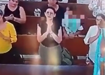 Vídeo: Mãe usa a própria a filha para furtar carteira de mulher dentro da igreja