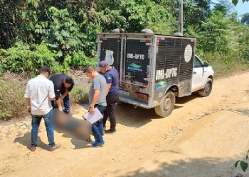 Vídeo: Corpo de homem com sinais de tortura e os dedos decepados é encontrado no Puraquequara