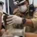 Trágico: funcionário perde a mão ao prendê-la no moedor de carne em supermercado de Manaus