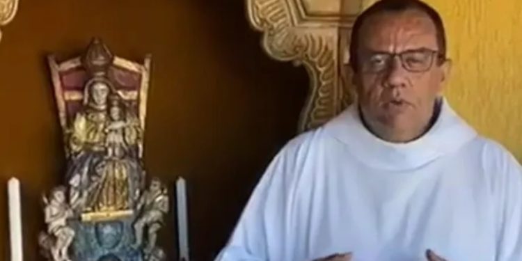 Padre é suspeito de dar golpe e passar a mão em R$ 13 milhões da igreja
