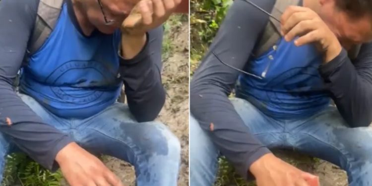 Professor chora após cair na lama em caminhada de 10h para dar aula: ‘desgraça, cara’