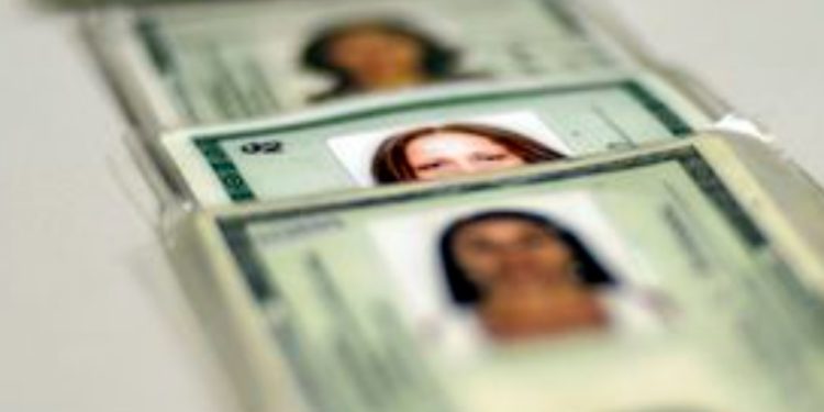 SSP suspende emissão da Carteira de Identidade no Amazonas