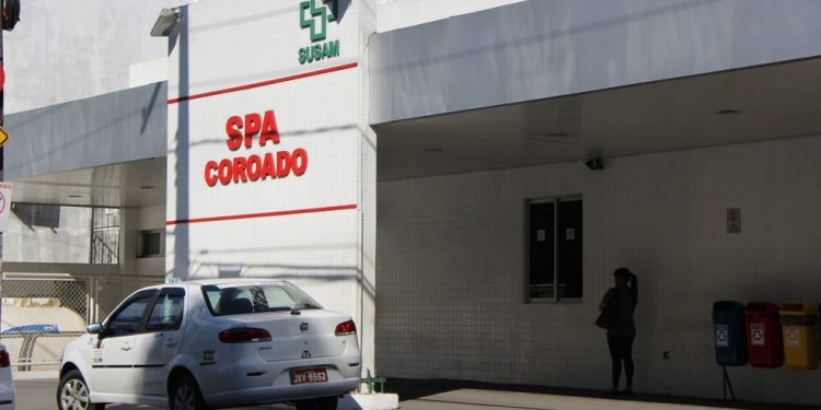 Avó tenta acertar o próprio filho e acaba quebrando a cabeça do neto de 2 anos em Manaus
