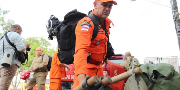 Criança morta, IML acionado e quatro desaparecidos na tragédia de Beruri