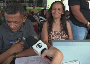 Empregada assina divórcio com pedreiro e ainda debocha dele: ‘eu traí ele, ninguém é perfeito’