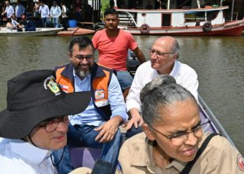 Wilson e David levam Alckmin e Marina de ‘voadeira’ para ver vazante em Manaus