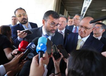 Wilson Lima debate em Brasília com ministros sobre a BR-319 e pede urgência: ‘Direito do cidadão’