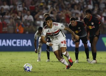 São Paulo vence o Red Bull Bragantino pelo Brasileirão