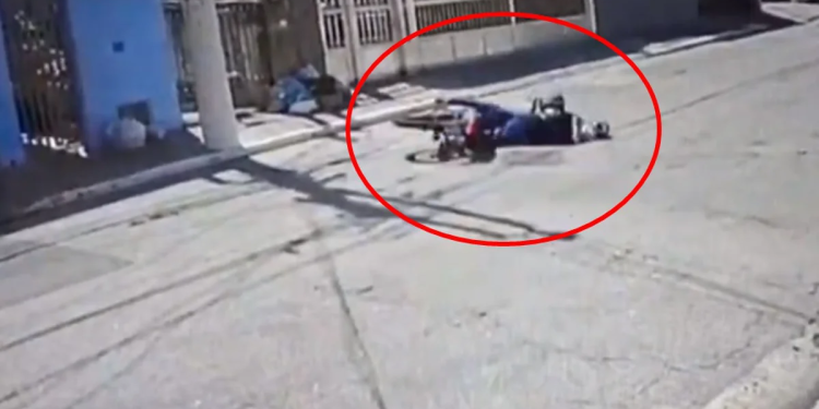 Vídeo: Adolescente passa mal e morre após roubar motocicleta de idoso