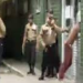 Homem é preso após quebrar portas e vidro de hospital de Manaus