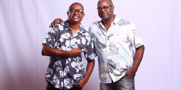 Grupo ‘Ases Do Pagode’ realiza show gratuito em Manaus