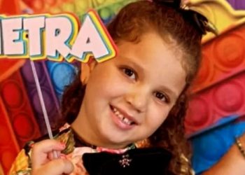 Menina de 7 anos morre de dengue depois de médico dizer que ela tinha “dengo”