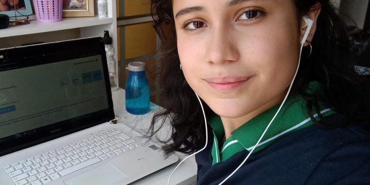 Estudante da rede pública do AM é escolhida para representar o Brasil nos EUA