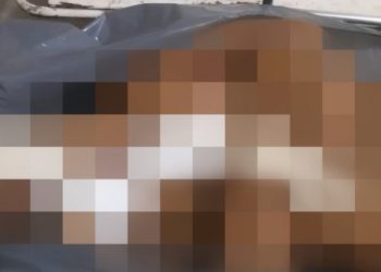 Urgente: homem é metralhado dentro do carro e jogado amarrado na rua em Manaus