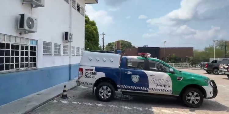 Suposto ‘jack’ é preso tentando estuprar duas meninas de 8 e 10 anos no Jorge ‘Texas’