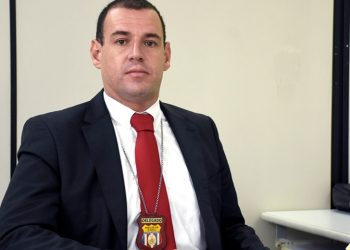 Delegado prende professor que ofereceu carona e estuprou aluna no Amazonas