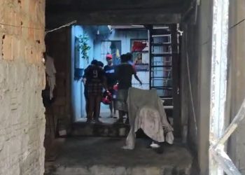 Cena forte: Em Manaus, mulher pega o marido com outra no bar e ele acaba morto com pedaço de vidro no peito