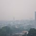 Fumaça sufocante deixa bairros em Manaus sem visibilidade e qualidade do ar preocupa