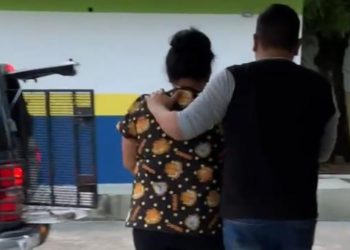 Filha abandona o pai na rua em Manaus e diz que prefere ser presa a cuidar dele