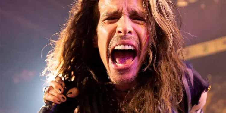 Vocalista do Aerosmith é processado por agressão sexual a menor de idade
